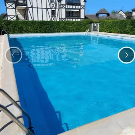 Cosy Avec Jardin, Piscine Et Parking Cabourg