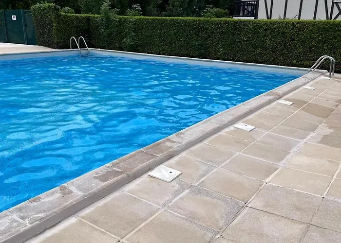 Casa vacanze Cosy Avec Jardin, Piscine Et Parking *