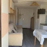 Cosy Avec Jardin, Piscine Et Parking