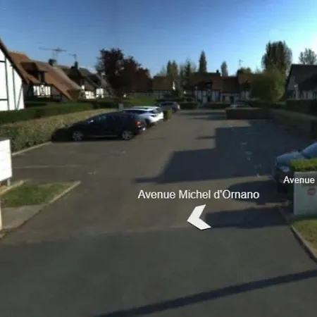 Cosy Avec Jardin, Piscine Et Parking Cabourg