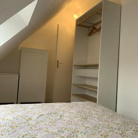 Cosy Avec Jardin, Piscine Et Parking Dom wakacyjny
