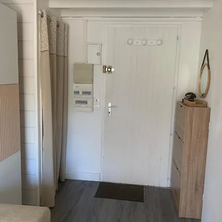 Dom wakacyjny Cosy Avec Jardin, Piscine Et Parking *