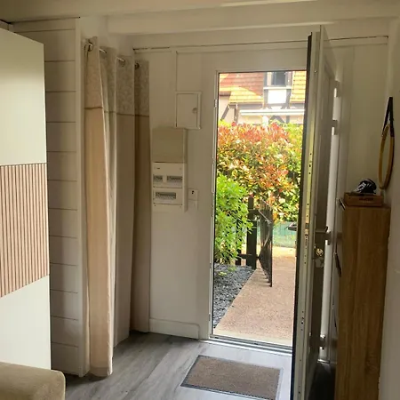 Cosy Avec Jardin, Piscine Et Parking Dom wakacyjny *