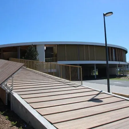 Cosy Avec Jardin, Piscine Et Parking * Cabourg
