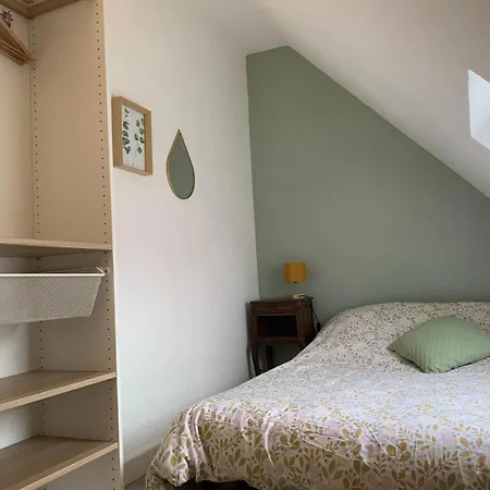 Dom wakacyjny Cosy Avec Jardin, Piscine Et Parking Cabourg