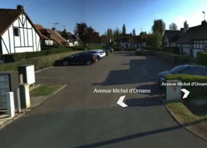 Cosy Avec Jardin, Piscine Et Parking Cabourg