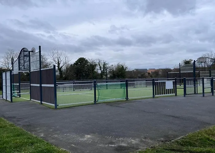 Cosy Avec Jardin, Piscine Et Parking Hébergement de vacances Cabourg